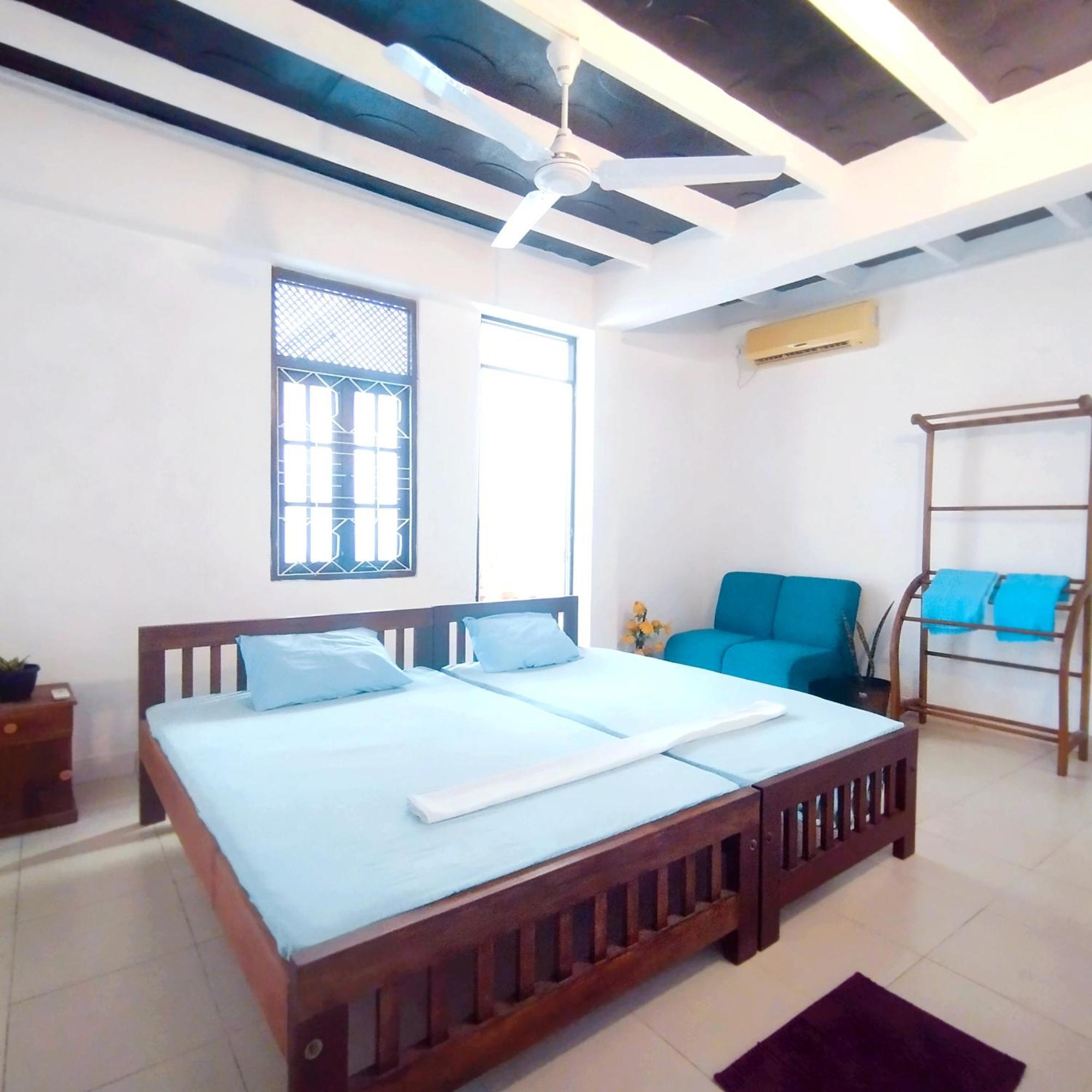 Glance Beach Ahangama Room photo